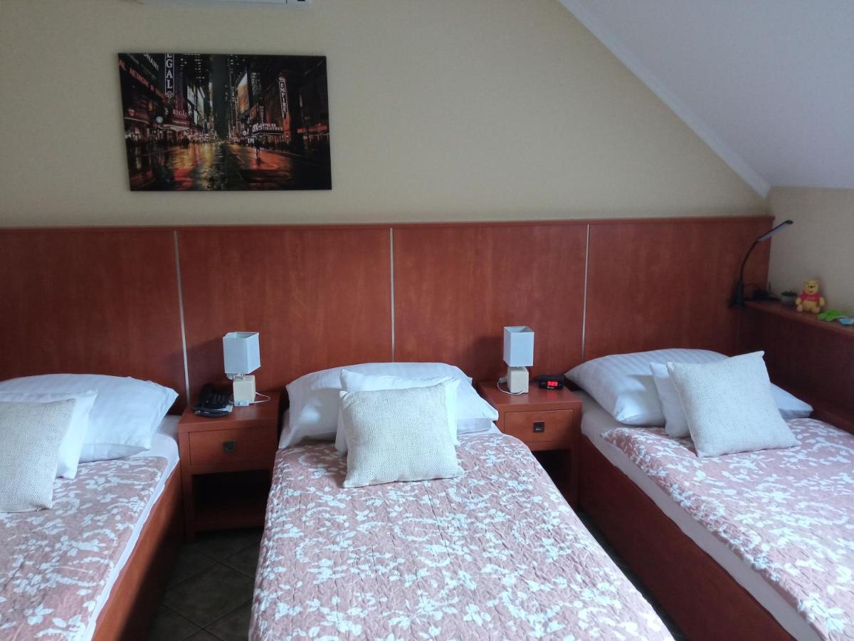 Bed and Breakfast Club Haus 502 Калокса Экстерьер фото