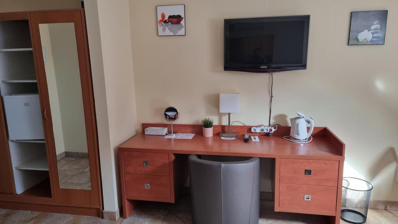 Bed and Breakfast Club Haus 502 Калокса Экстерьер фото